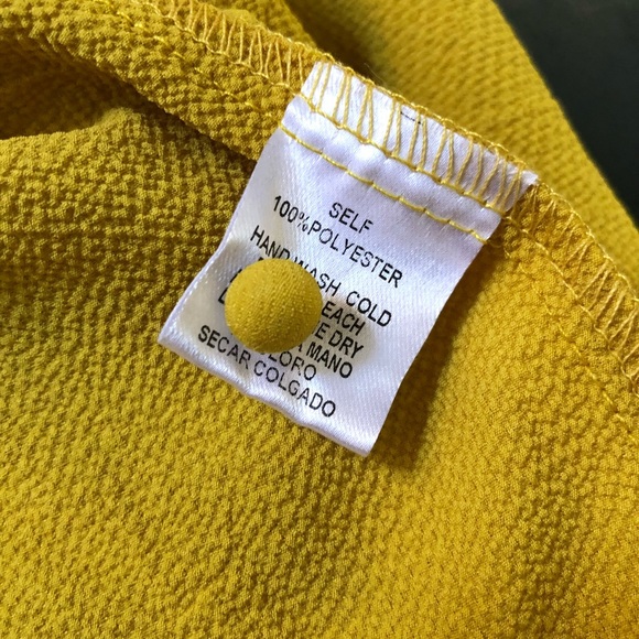 NWT Mustard Yellow Ruffle + ruched sleeve blouse - Picture 7 of 7